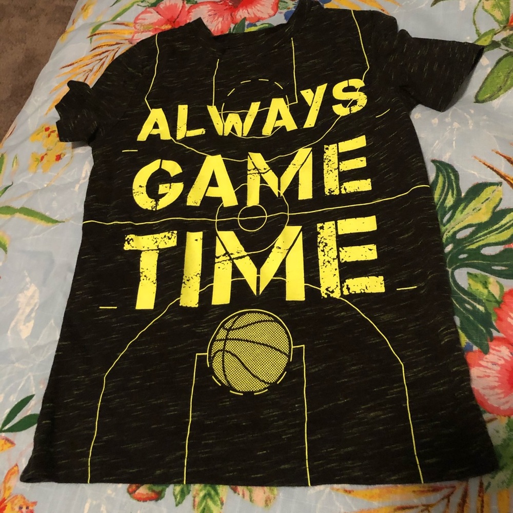 Boys T-shirt Black size 7 Always Game Time